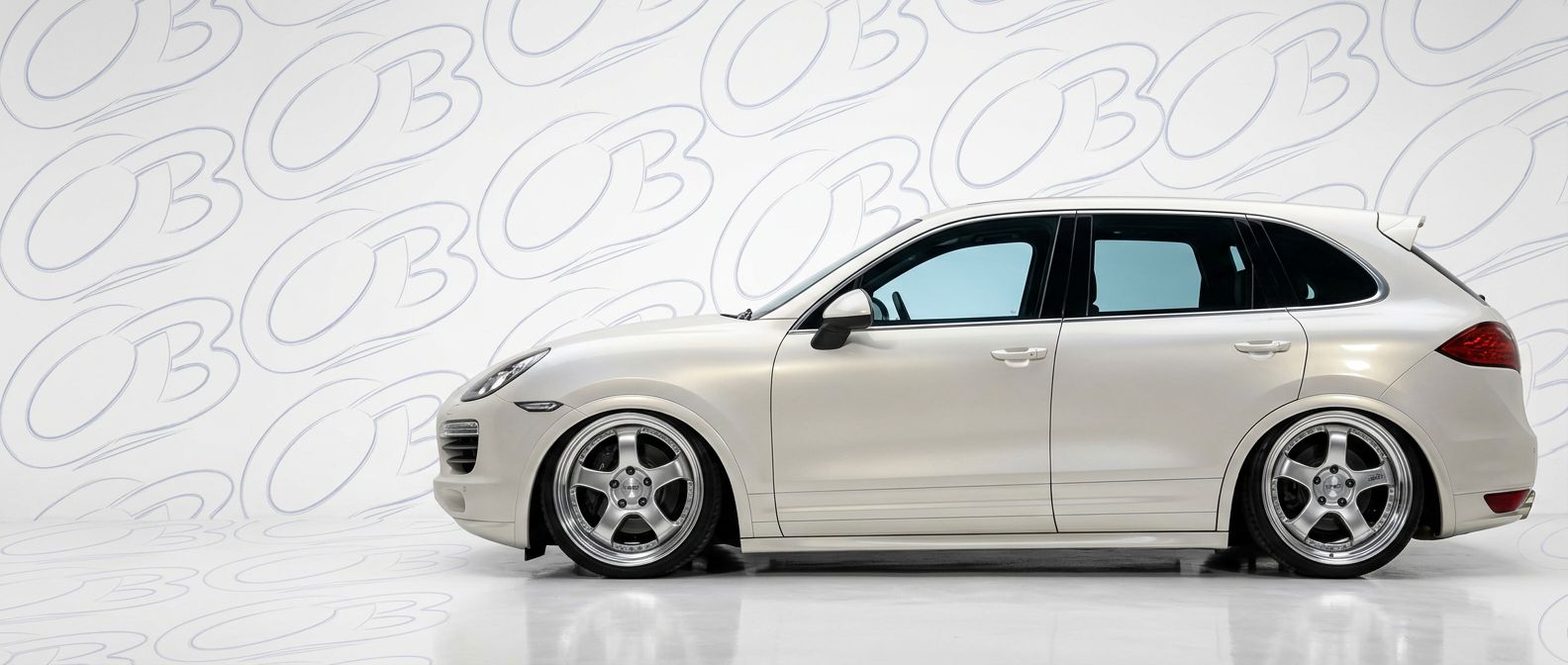 Custom 2012 for 2012 Porsche Cayenne - Premium aerodynamic automotive body parts.