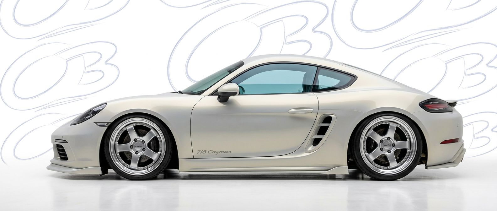 Aggressive 2017 Porsche Cayman 2017 styling to enhance your vehicle's aesthetic.