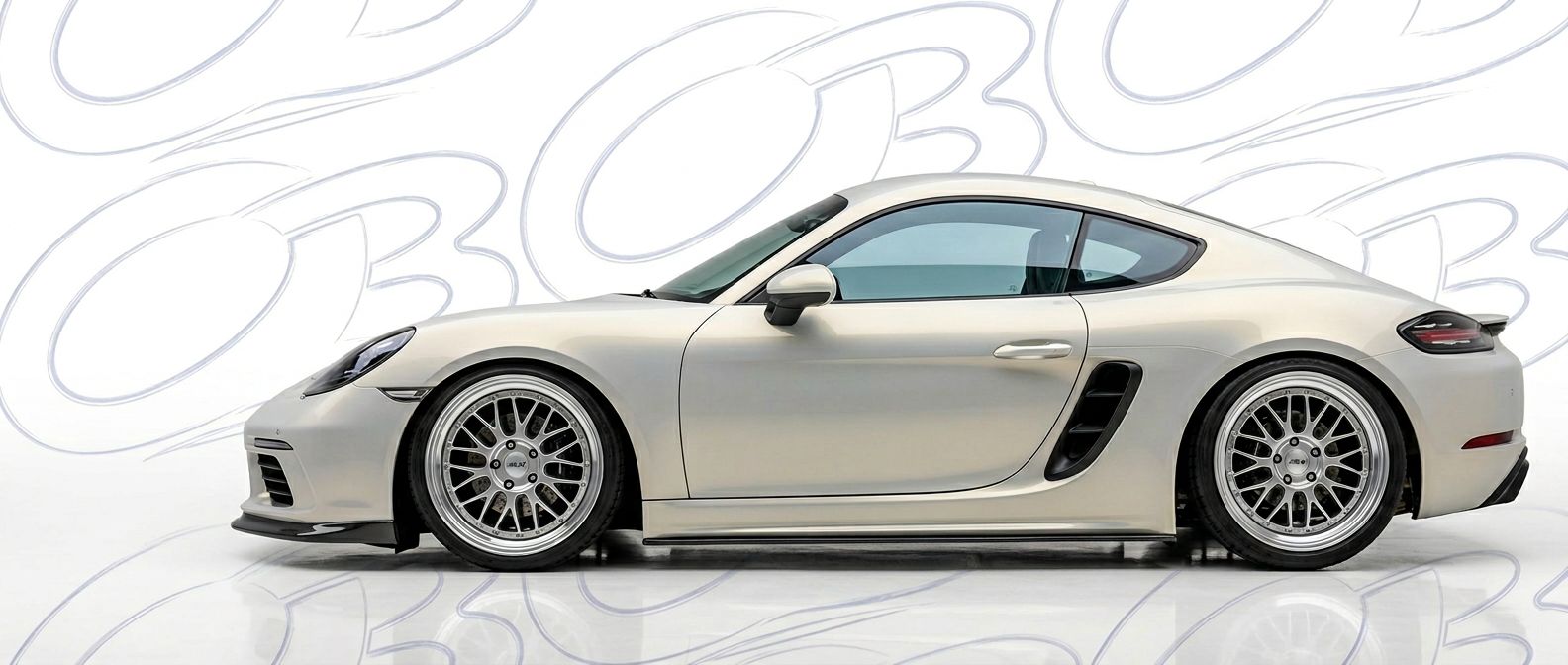 Aerodynamic 2020 Porsche Cayman 2020 - Sleek design for enhanced vehicle styling.
