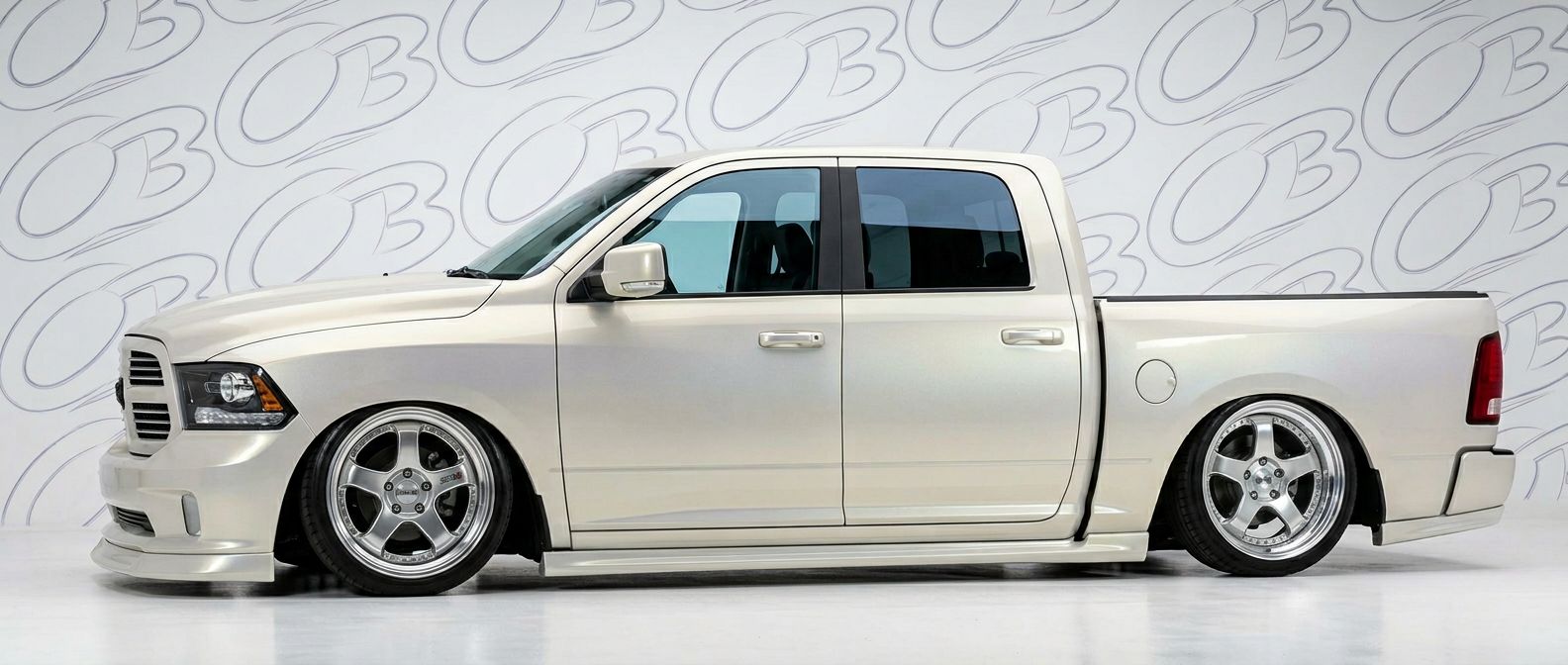 Top-tier 2018 Ram 1500 2018 featuring a high-gloss finish and carbon fiber weave.