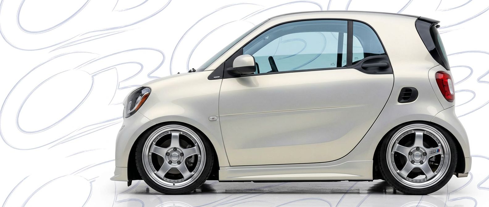 Professional automotive photography of a  Smart  with high-fidelity Smart.