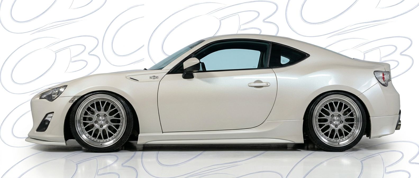 Aggressive 2013 Toyota 86 2013 styling to enhance your vehicle's aesthetic.
