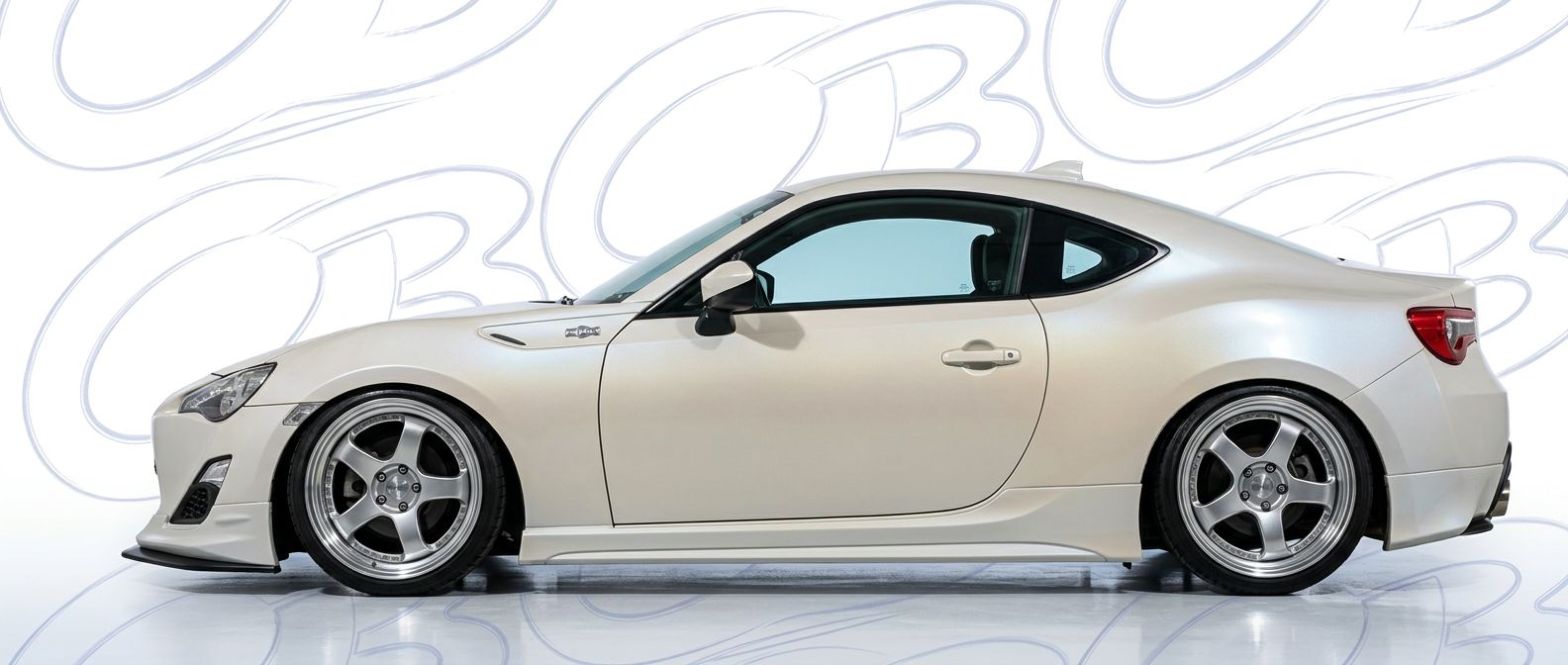Top-tier 2016 Toyota 86 2016 featuring a high-gloss finish and carbon fiber weave.