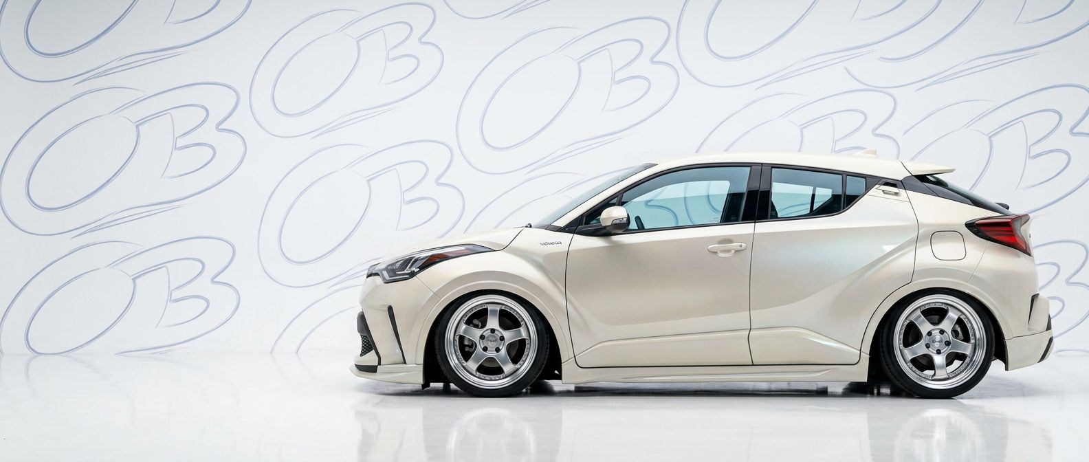Professional automotive photography of a 2022 Toyota C-HR with high-fidelity 2022.