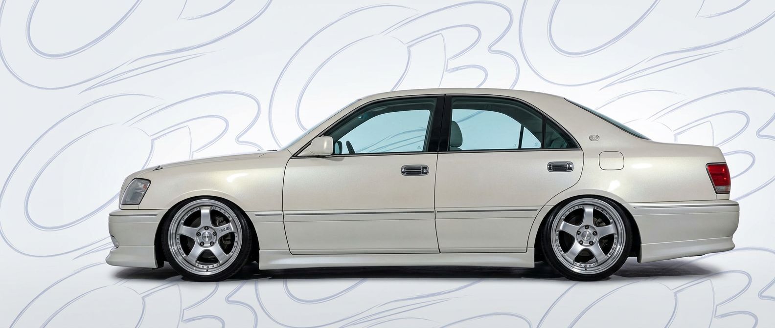 Aerodynamic 2003 Toyota Crown 2003 - Sleek design for enhanced vehicle styling.