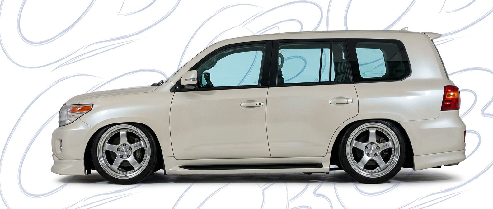 Front-angle view of 2011 Toyota Land Cruiser 2011 - Durable and stylish exterior enhancement.