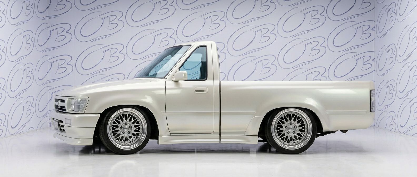 Front-angle view of 1989 Toyota Pickup 1989 - Durable and stylish exterior enhancement.