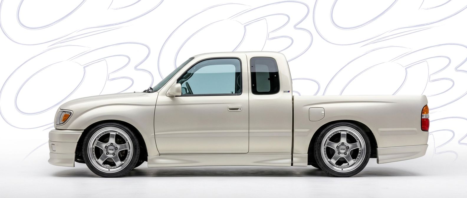 High-quality 2005 Toyota Tacoma 2005 exterior shot with professional studio lighting.