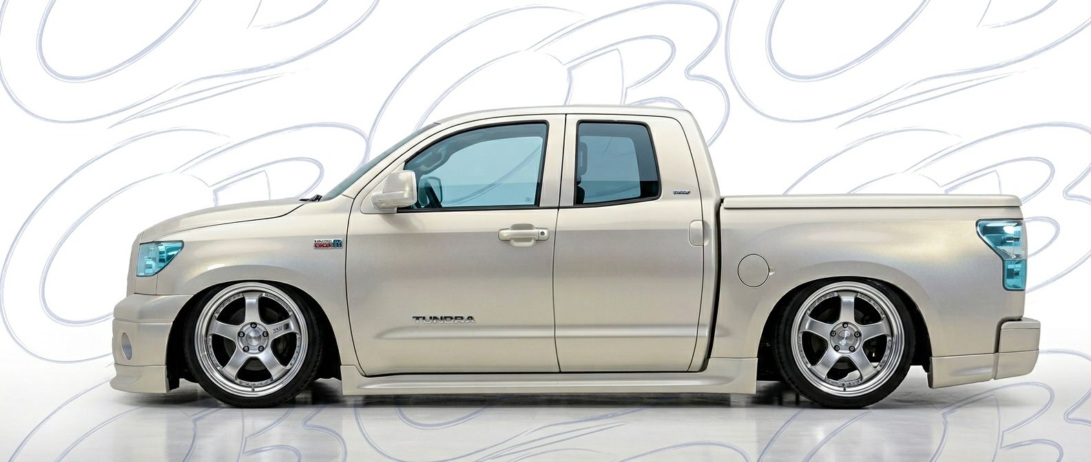 High-quality 2007 Toyota Tundra 2007 exterior shot with professional studio lighting.