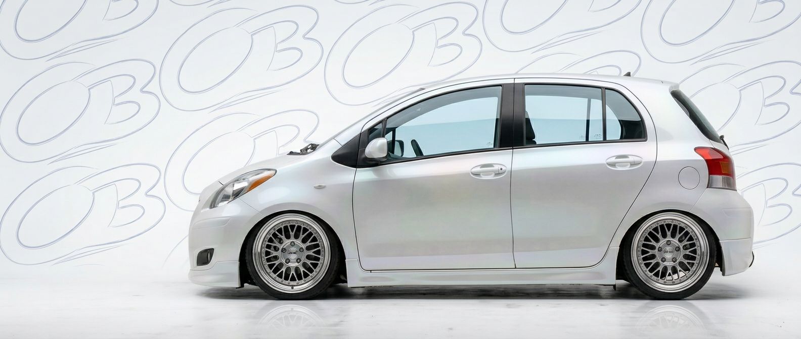 Aggressive 2010 Toyota Yaris 2010 styling to enhance your vehicle's aesthetic.