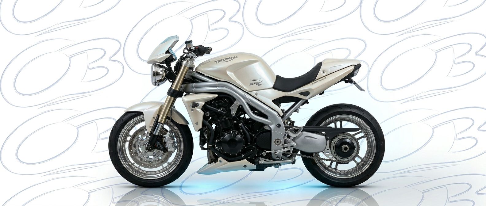 Aerodynamic 2009 Triumph Speed Triple R 2009 - Sleek design for enhanced vehicle styling.
