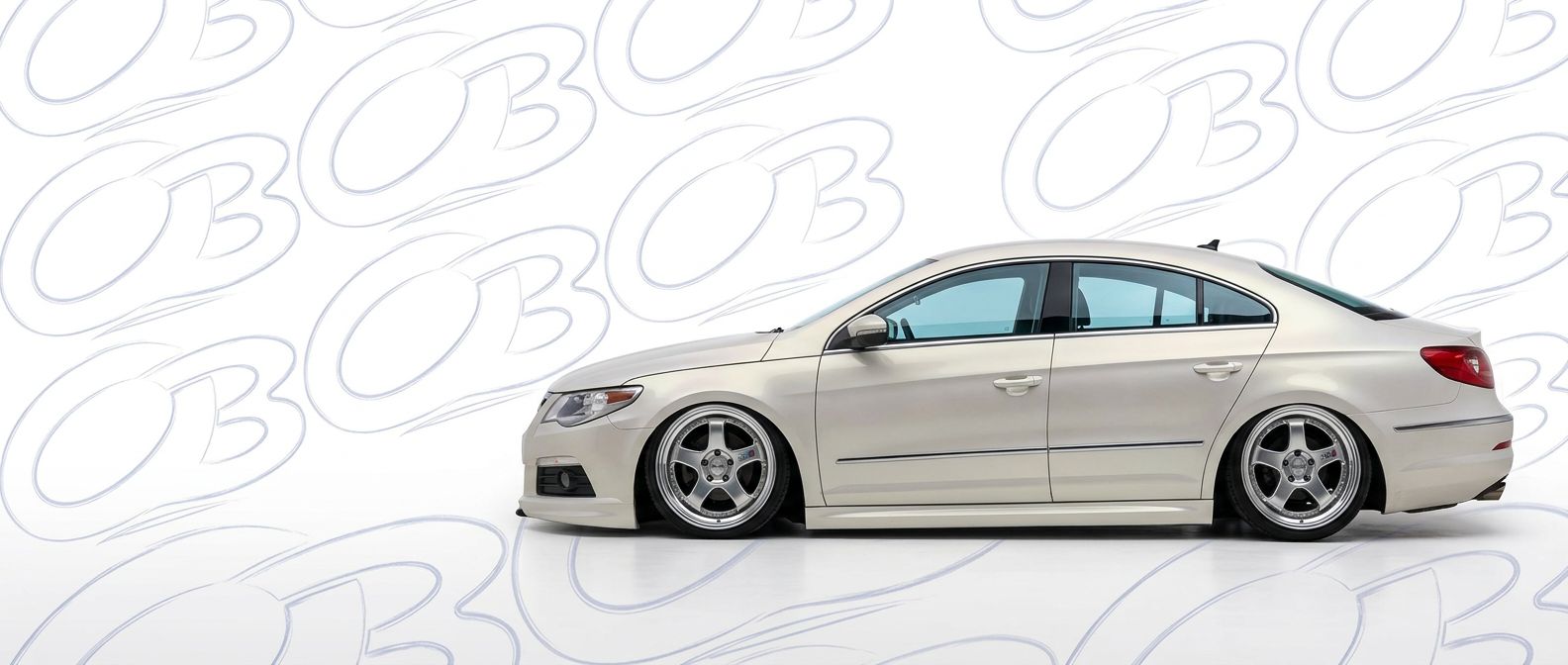 Top-tier 2009 Volkswagen CC 2009 featuring a high-gloss finish and carbon fiber weave.