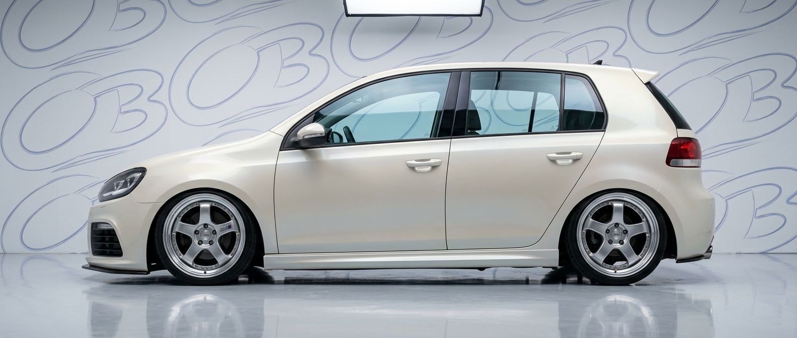 Professional automotive photography of a 2011 Volkswagen Golf with high-fidelity 2011.