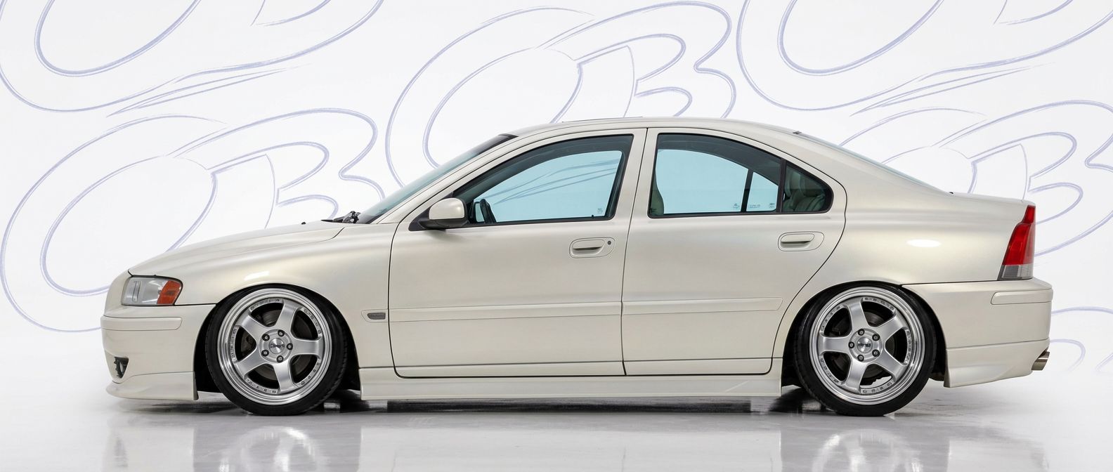 Front-angle view of 2007 Volvo S60 2007 - Durable and stylish exterior enhancement.