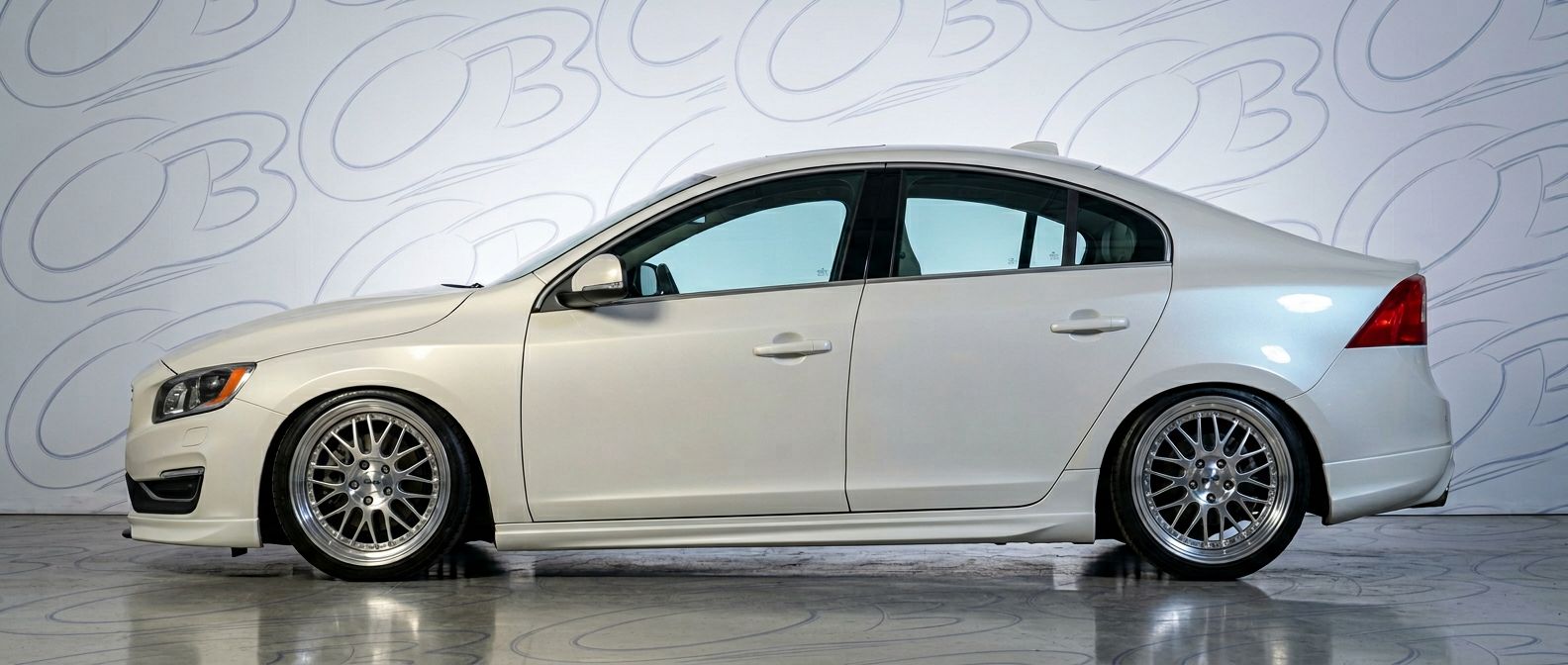 Top-tier 2014 Volvo S60 2014 featuring a high-gloss finish and carbon fiber weave.