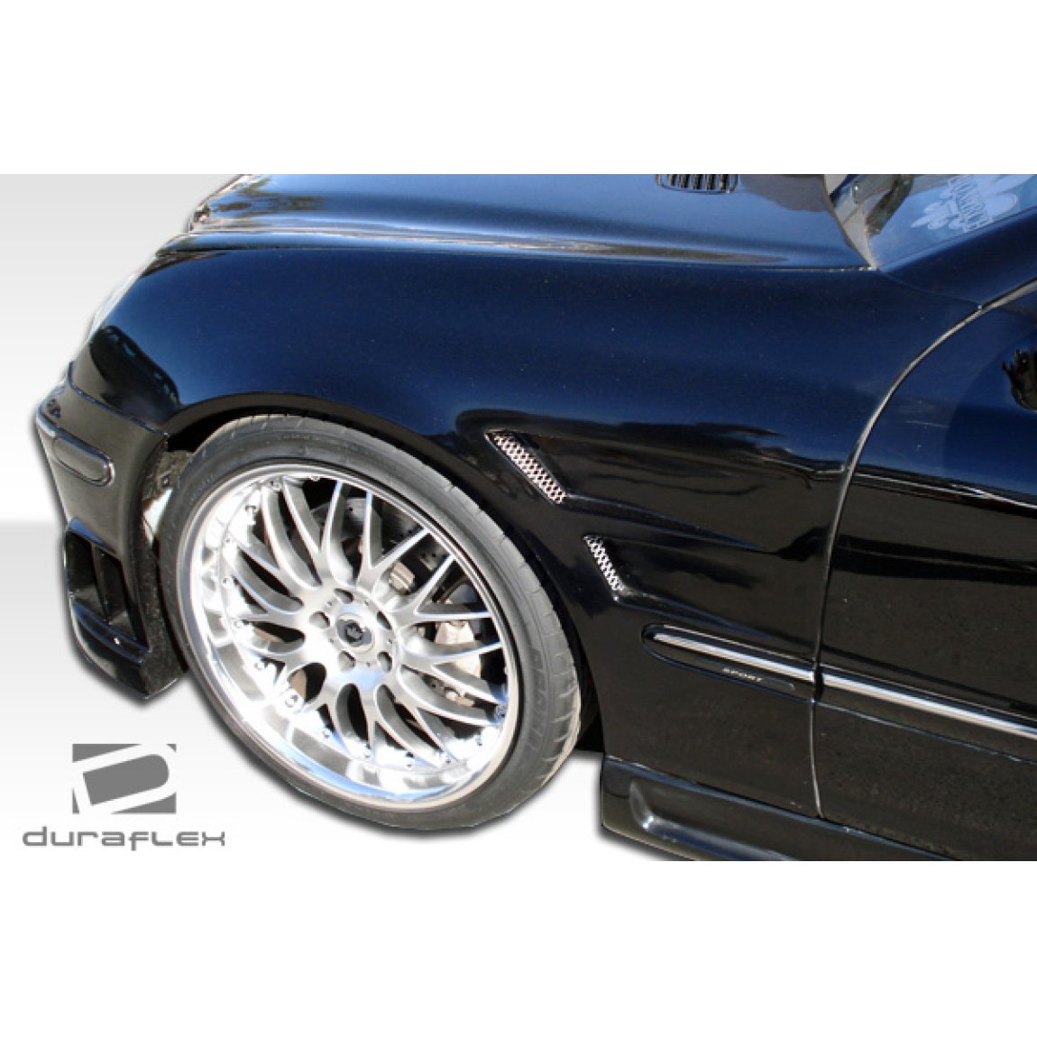 All kind of body kits for Mercedes-Benz C230 2001. Exterior/Fenders 