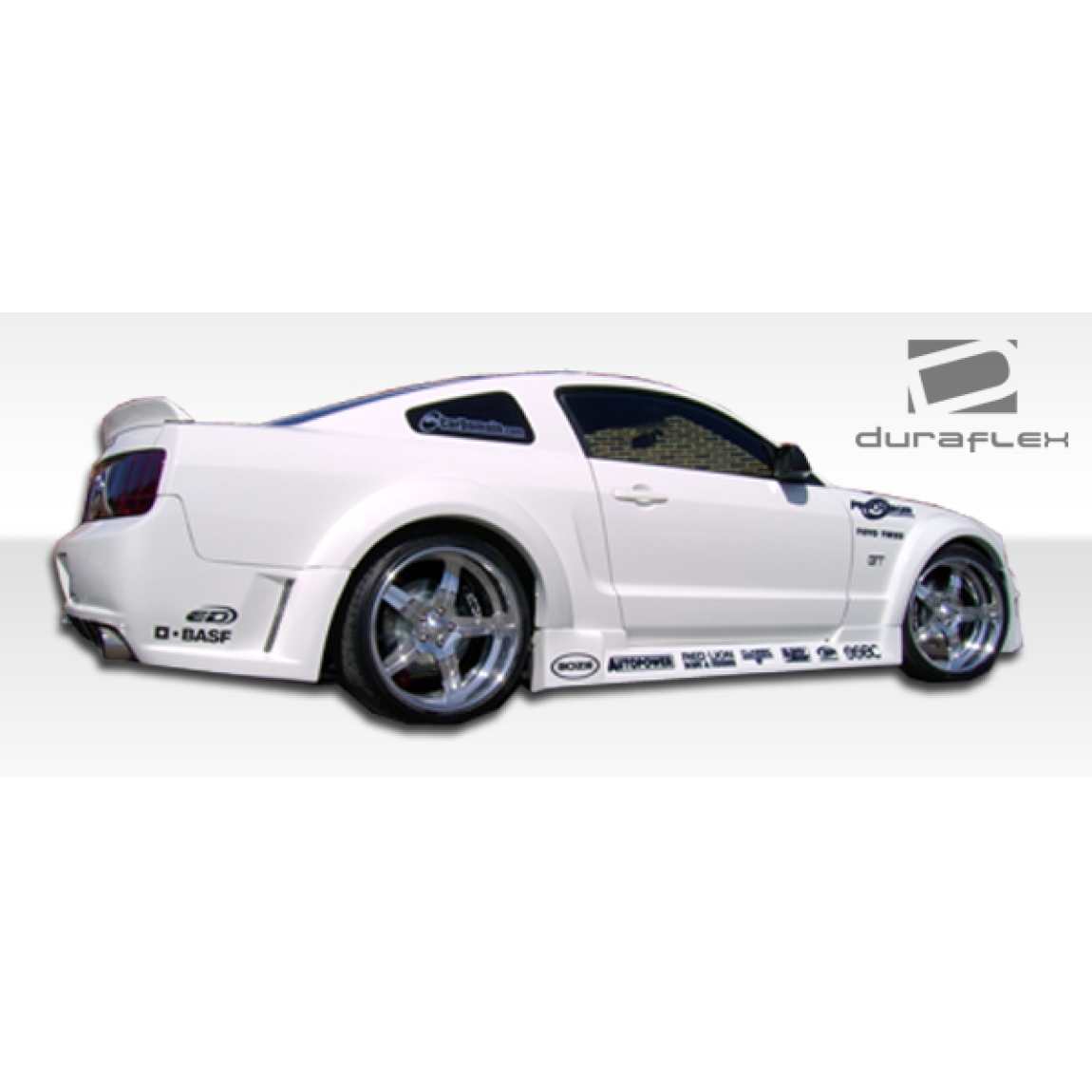 All kind of body kits for Ford Mustang 2005. Exterior/Rear Bumpers or Lips 