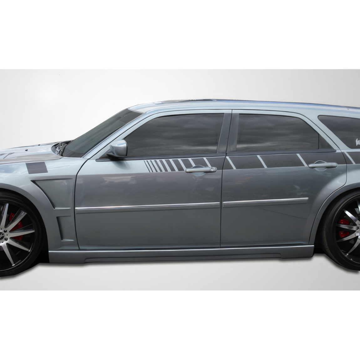 All kind of body kits for Dodge Magnum 2005. Exterior/Complete Body Kits 