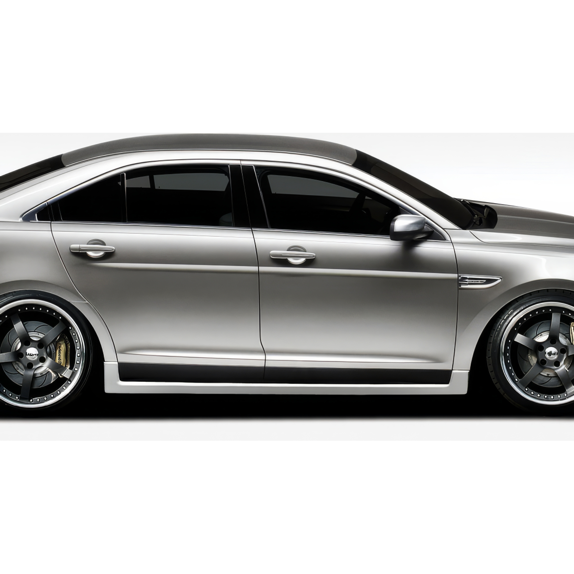 All kind of body kits for Ford Taurus 2010. Exterior/Side Skirts 