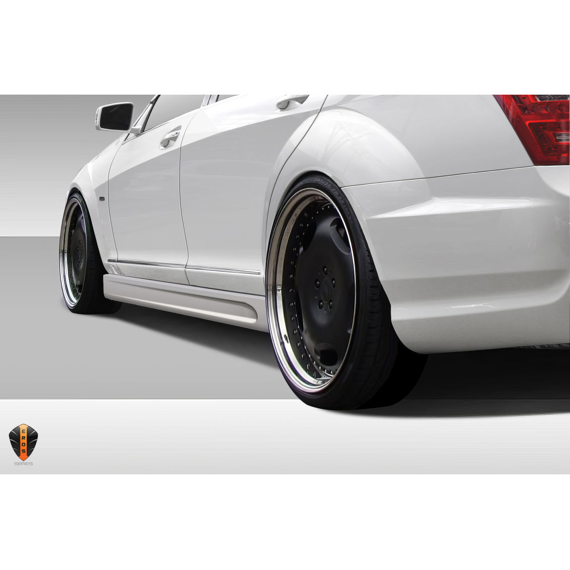 All kind of body kits for Mercedes-Benz S-Class 2007. Exterior/Side Skirts 