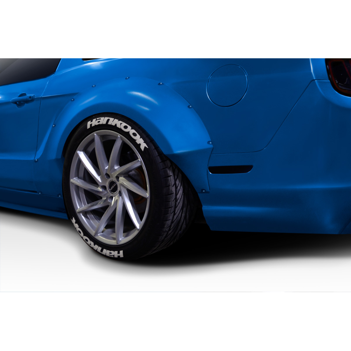 All kind of body kits for Ford Mustang 2010. Exterior/Fenders 