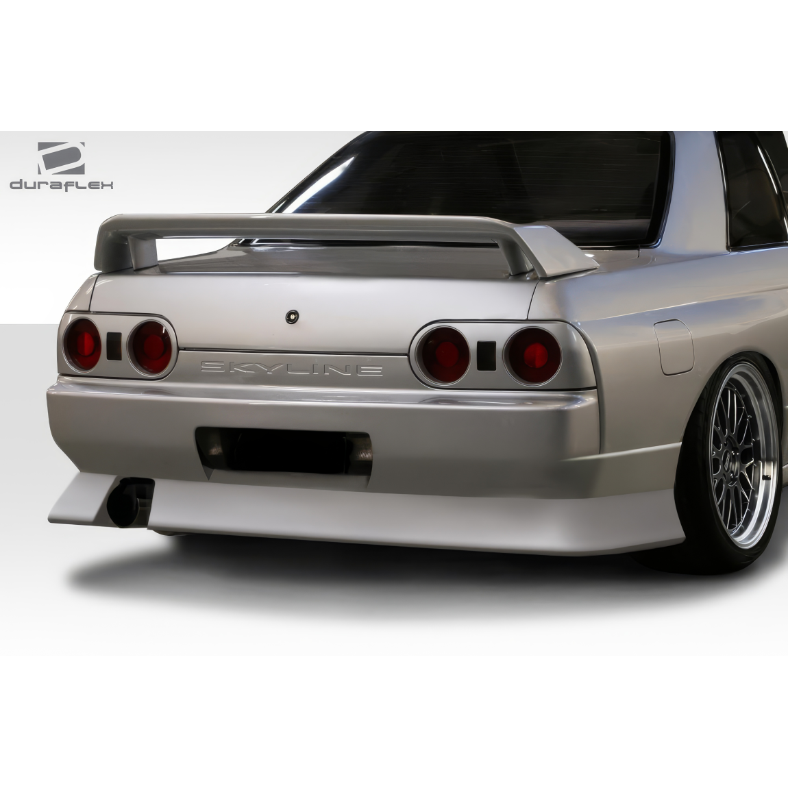 All kind of body kits for Nissan Skyline 1989. Exterior/Rear Bumpers or Lips 