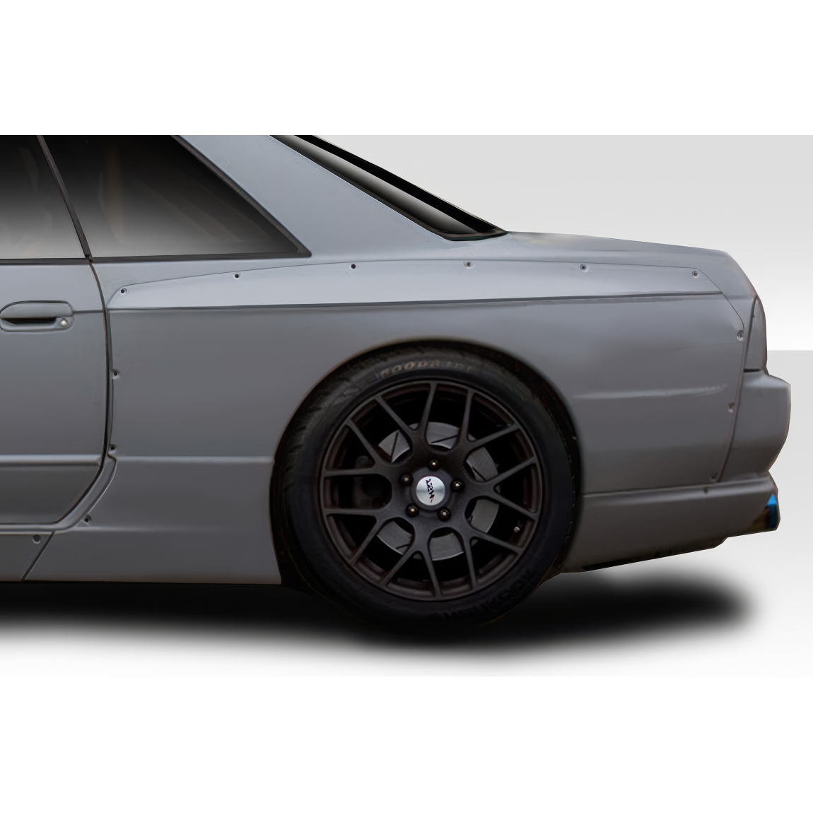 All kind of body kits for Nissan Skyline 1989. Exterior/Fenders 