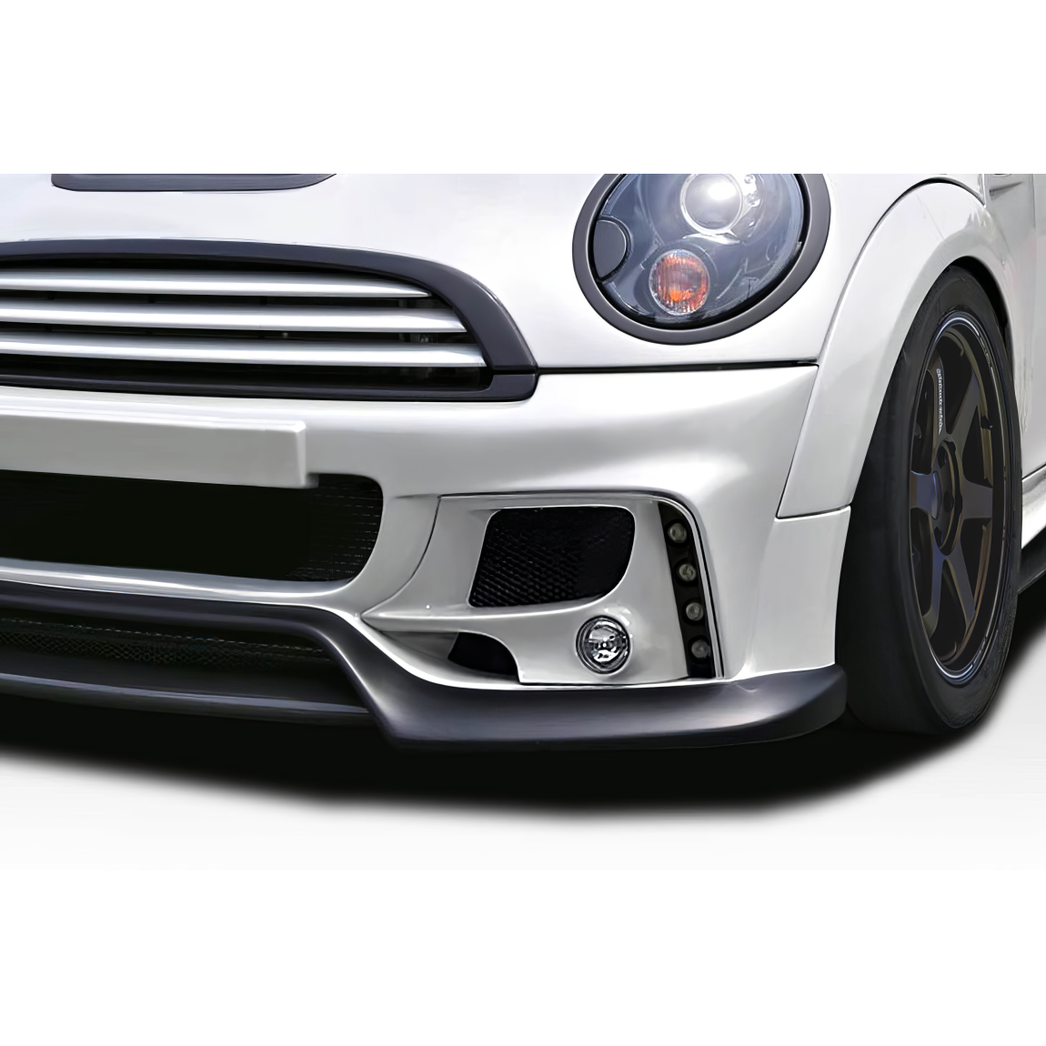 All kind of body kits for Mini Cooper 2007. Lighting/Fog and Driving Lights 