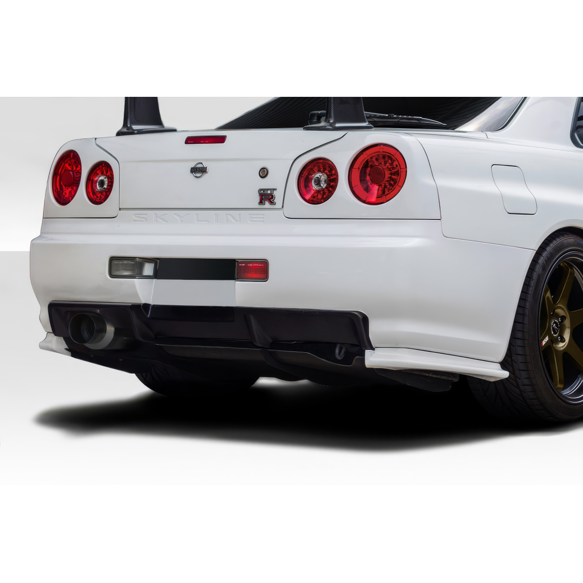 All kind of body kits for Nissan Skyline 1999. Exterior/Rear Bumpers or Lips 