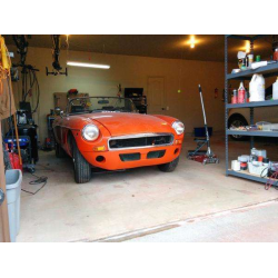 BMC MG MGB 1962-1980 GT Style 1 Piece Polyurethane Front Lip image - 2