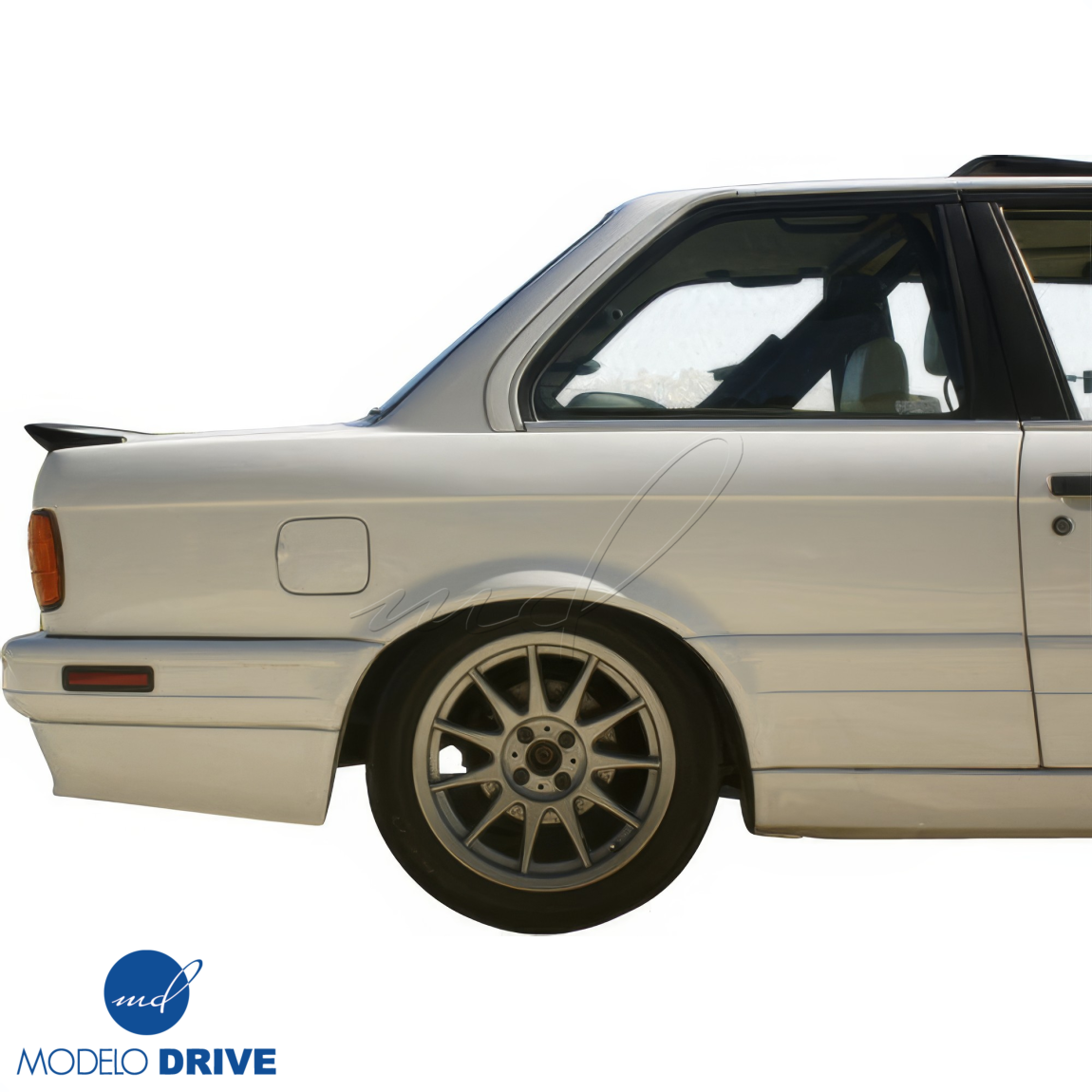 All kind of body kits for BMW 3-Series 1984. Exterior/Rear Bumpers or Lips 