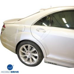 ModeloDrive FRP LORI Rear Bumper > Mercedes-Benz S-Class (W221) 2007-2009 image - 8