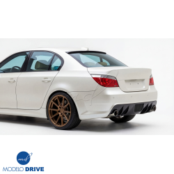 ModeloDrive FRP LUMM CSL Duckbill Trunk > BMW 530i (E60) 2004-2007 > 4dr Sedan image - 17