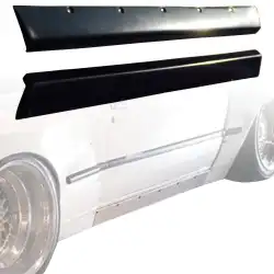 FRP TKYO Wide Body Side Skirts > BMW 318i 1984-1992> 2dr Coupe image - 5