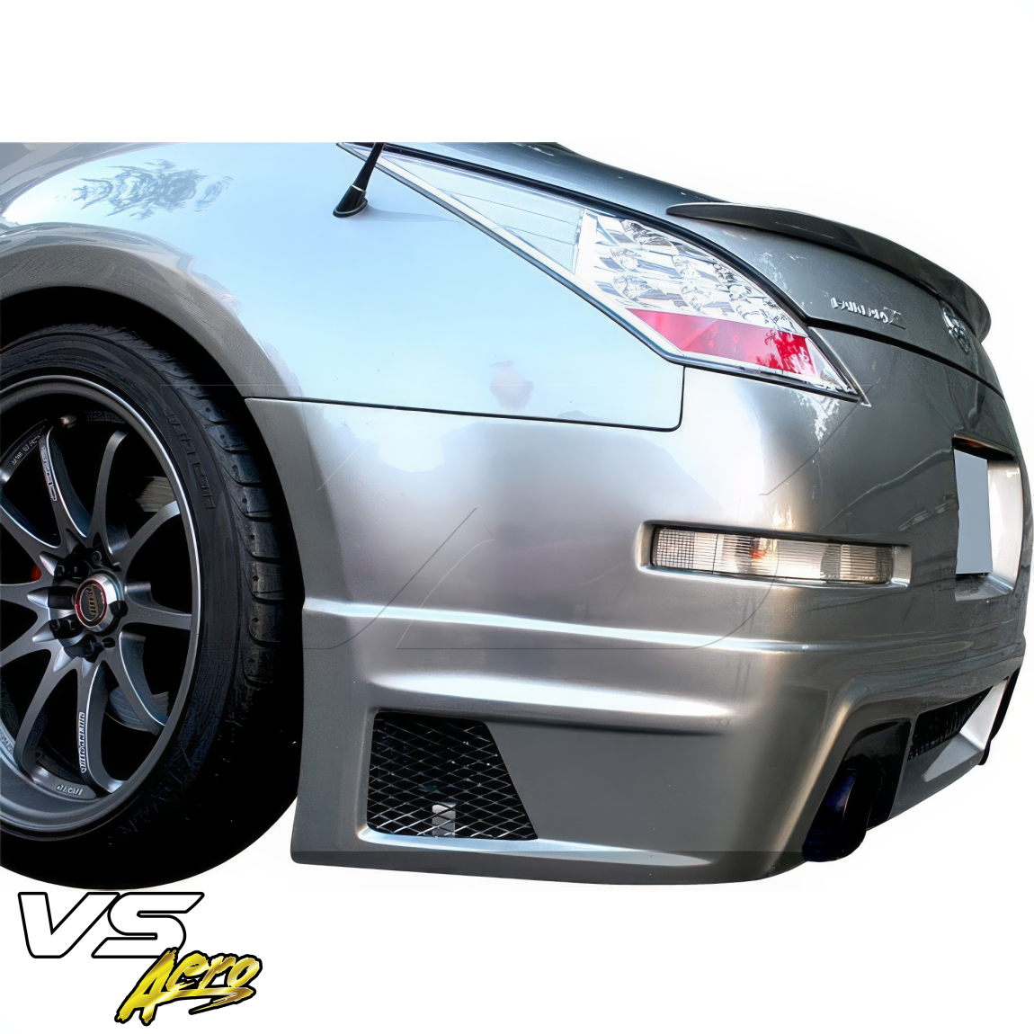 All kind of body kits for Nissan 350Z 2003. Exterior/Rear Bumpers or Lips 