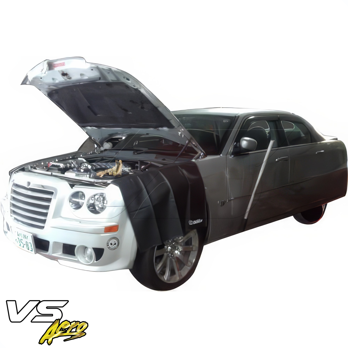 All kind of body kits for Chrysler 300 2005. Exterior/Front Bumpers or Lips 