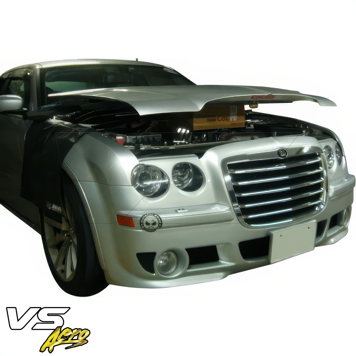 All kind of body kits for Chrysler 300 2005. Exterior/Front Bumpers or Lips 