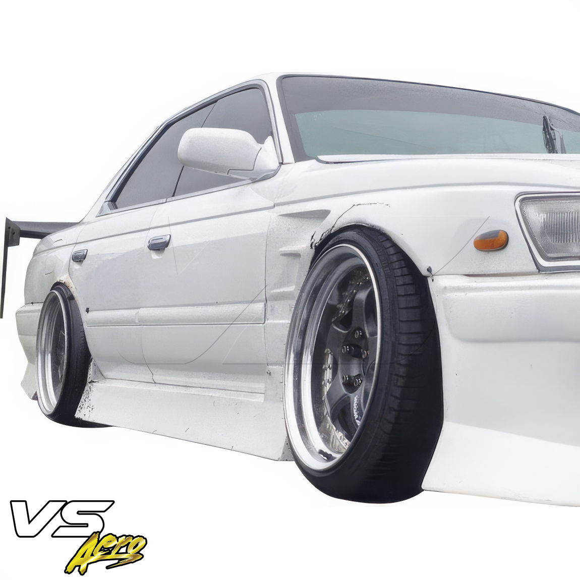 All kind of body kits for Nissan Laurel 1989. Exterior/Complete Body Kits 